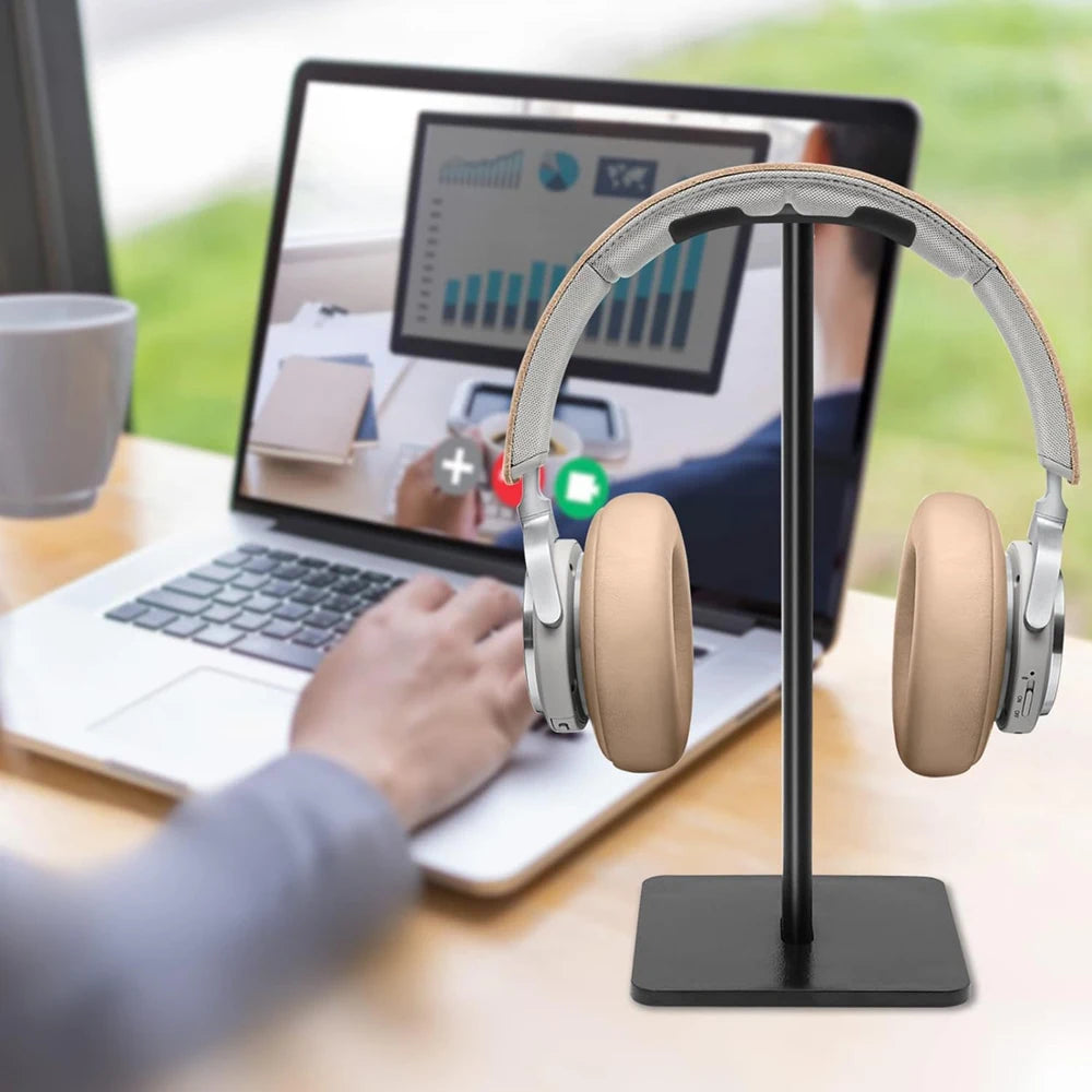 Black And White Headphone Holder